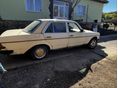 MERCEDES-BENZ W 123 1980/5 - 5