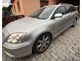TOYOTA AVENSIS 2005 - 4