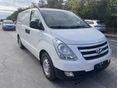 HYUNDAI H-1 2017/6 - 2
