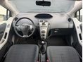 TOYOTA YARIS 2007/12 - 8