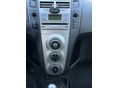 TOYOTA YARIS 2007/12 - 6