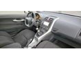 TOYOTA AURIS 2010/11 - 9