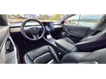TESLA MODEL 3 2020/6 - 9