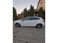 VOLVO V40 2019/7 - 3