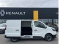 RENAULT TRAFIC 2026 - 9