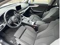 AUDI A4 2018 - 9