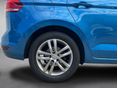 VOLKSWAGEN TOURAN 2019/8 - 9