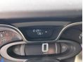 RENAULT CAPTUR 2018/11 - 4