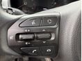 KIA STONIC 2018/7 - 13