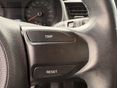 KIA STONIC 2018/7 - 14
