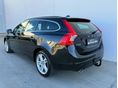 VOLVO V60 2015/6 - 8