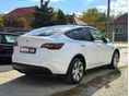TESLA MODEL Y 2023/2 - 4