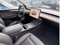 TESLA MODEL Y 2023/2 - 10