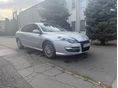 RENAULT LAGUNA 2011/3 - 5