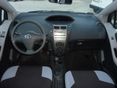 TOYOTA YARIS 2009/8 - 15