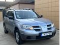 MITSUBISHI OUTLANDER 2005 - 3
