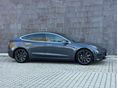 TESLA MODEL 3 2020/12 - 4