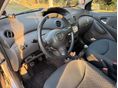 TOYOTA YARIS 2004/1 - 7