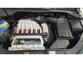 Tökéletes, 250 Lóerős benzinmotor, 8,6-9,5 l/100km fogyasztás, szervizkönyves