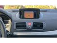 RENAULT MEGANE 2010/11 - 19