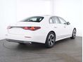 MERCEDES-BENZ E 220 2025/11 - 2
