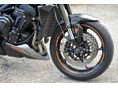 TRIUMPH STREET TRIPLE 2023/8 - 10