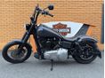 HARLEY-DAVIDSON DYNA 2006/2 - 4