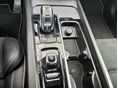 VOLVO XC60 2019/6 - 22