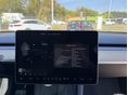 TESLA MODEL Y 2023/7 - 8