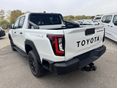 TOYOTA HILUX 2026 - 4
