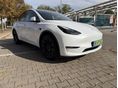 TESLA MODEL Y 2022/8 - 1