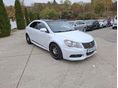 SUZUKI KIZASHI 2011/8 - 2