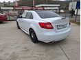 SUZUKI KIZASHI 2011/8 - 4