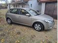 KIA CEE'D 2010/7 - 1
