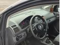 VOLKSWAGEN TOURAN 2006/3 - 5