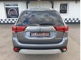 MITSUBISHI OUTLANDER 2019/4 - 8