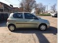 TOYOTA YARIS 2002/11 - 4