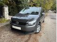 VOLKSWAGEN TOURAN 2011/12 - 1