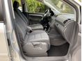 VOLKSWAGEN TOURAN 2005/5 - 10