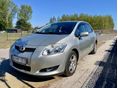 TOYOTA AURIS 2008/2 - 3