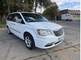 CHRYSLER TOWN & COUNTRY 2015/5 - 6