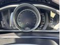 VOLVO V40 2018/1 - 3