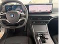 BMW 318 2025/10 - 2