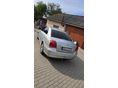 TOYOTA AVENSIS 2004/6 - 3