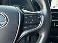 LEXUS UX 2023/5 - 18
