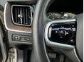 VOLVO XC60 2021/2 - 17