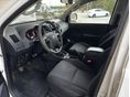 TOYOTA HILUX 2015/5 - 9