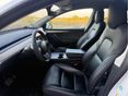 TESLA MODEL Y 2021/11 - 8