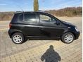 TOYOTA YARIS 2005/7 - 6