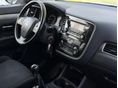 MITSUBISHI OUTLANDER 2013/6 - 16